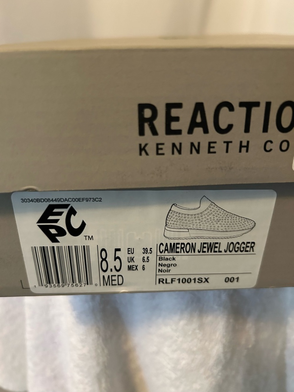 Kenneth Cole REACTION Black Jewel Jogger - Picture 7 of 7